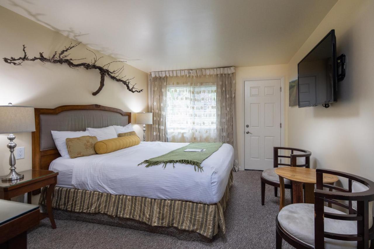 The Vendange Carmel Inn & Suites Luaran gambar