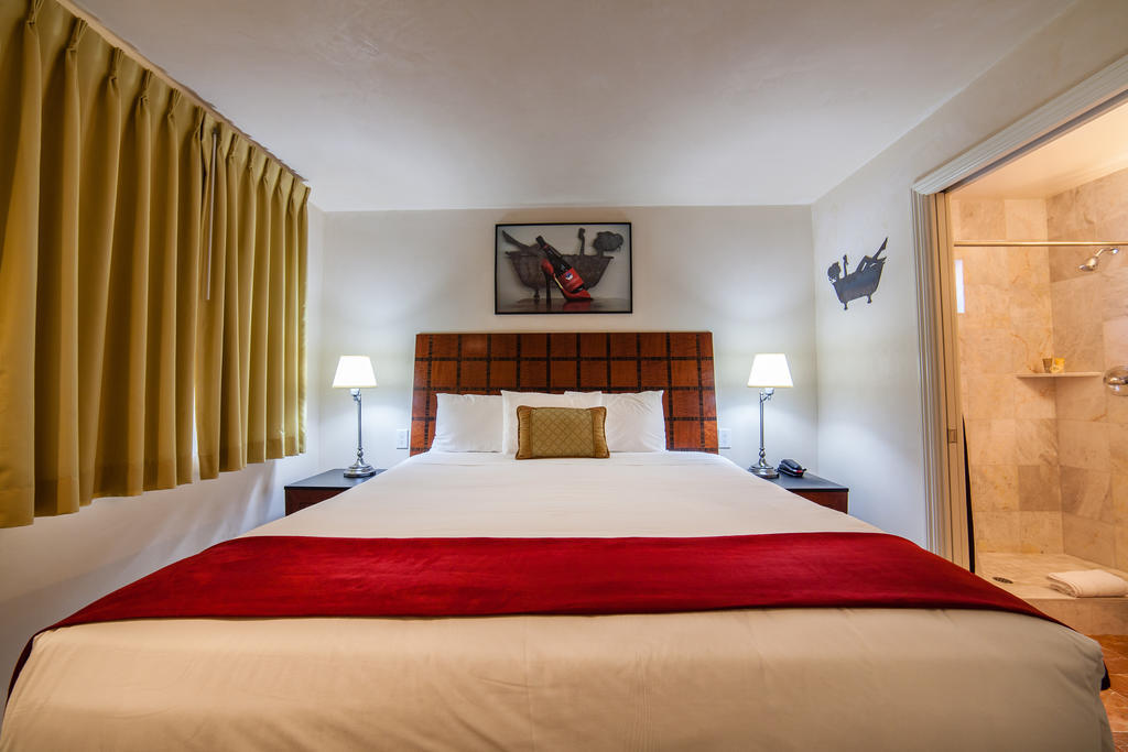 The Vendange Carmel Inn & Suites Bilik gambar